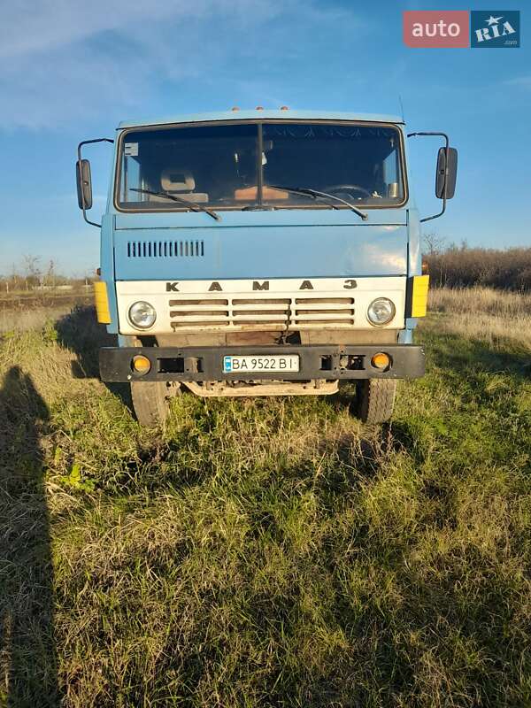 КамАЗ 5230