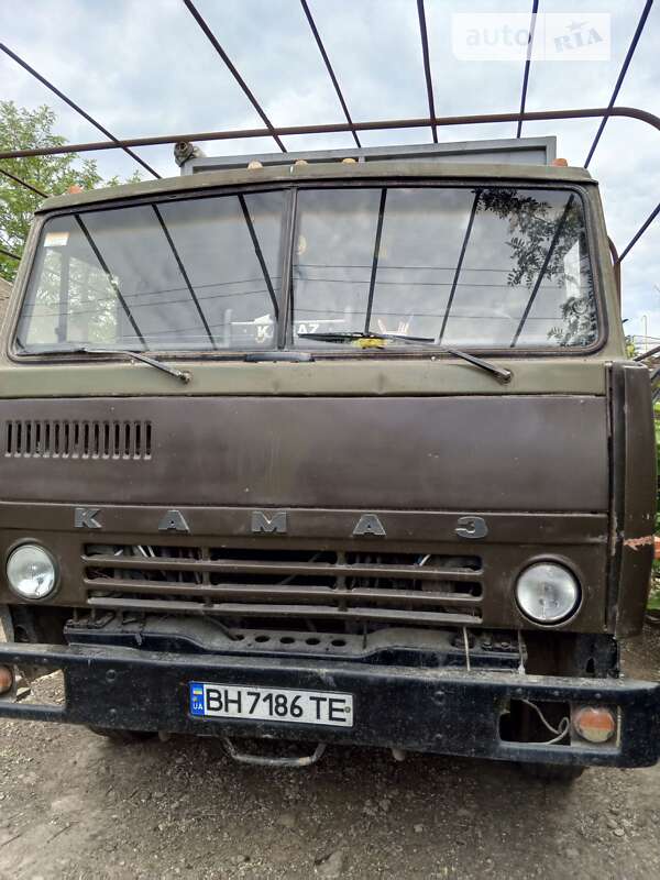 Самоскид КамАЗ 53202