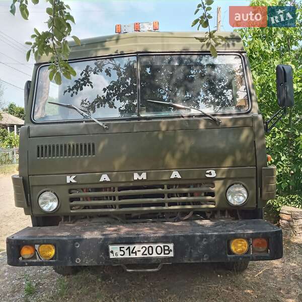 КамАЗ 5320