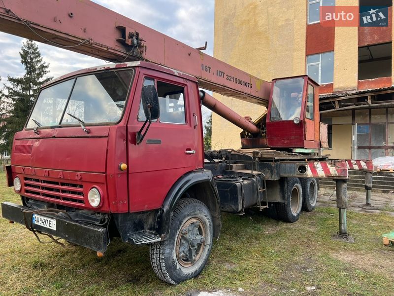 Автокран КамАЗ 5320