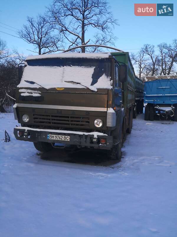 Самосвал КамАЗ 53212