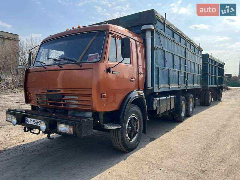 Зерновоз КамАЗ 53212