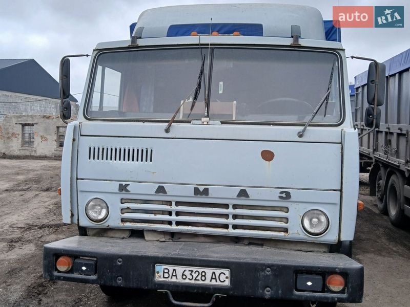 Зерновоз КамАЗ 53212