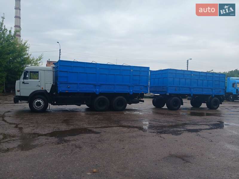 Зерновоз КамАЗ 53215