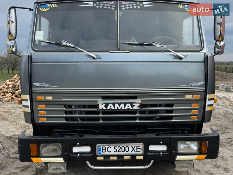 Грузовики КамАЗ 54115