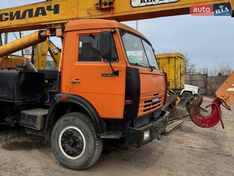 Автокран КамАЗ 55111