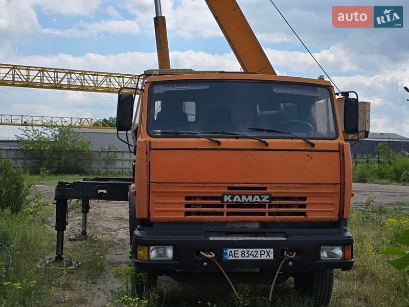 Автокран КамАЗ 55111