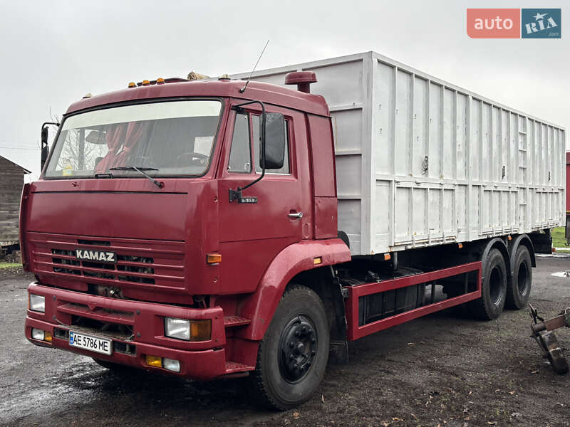 Зерновоз КамАЗ 65117