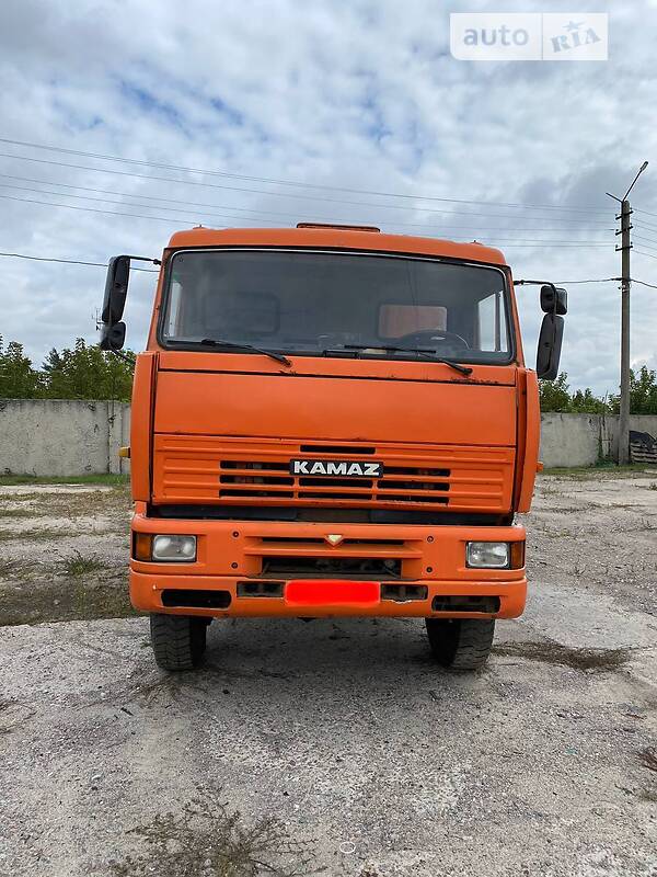 Самосвал КамАЗ 6522