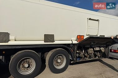 Цистерна полуприцеп Kassbohrer STB 1994 в Луцке фото 6 Цистерна полуприцеп Kassbohrer STB 1994 в Луцке