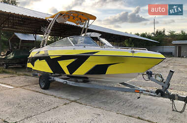 Ціни Four Winns Катер