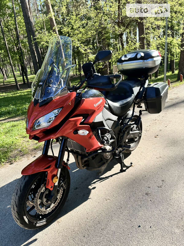 Мотоцикл Спорт-туризм Kawasaki 1000