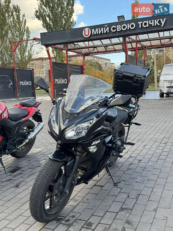 Мотоцикл Спорт-туризм Kawasaki 400