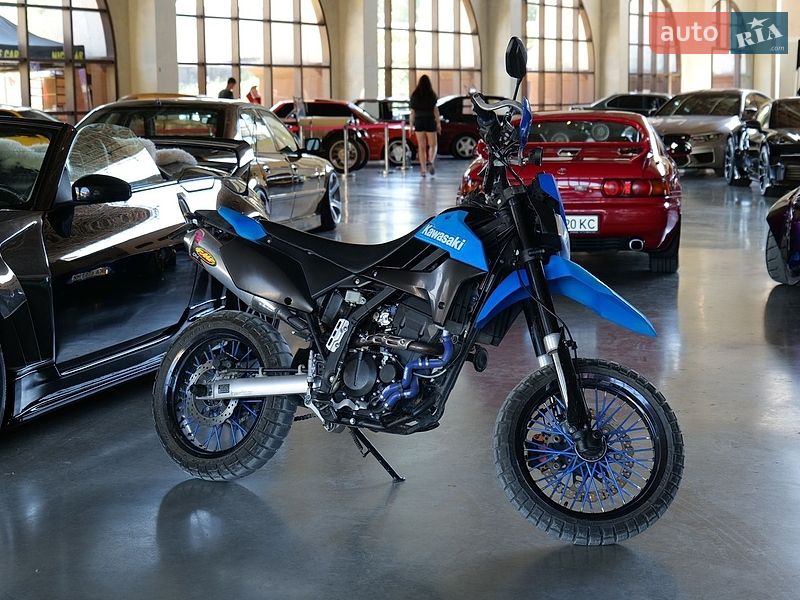 Kawasaki D-Tracker