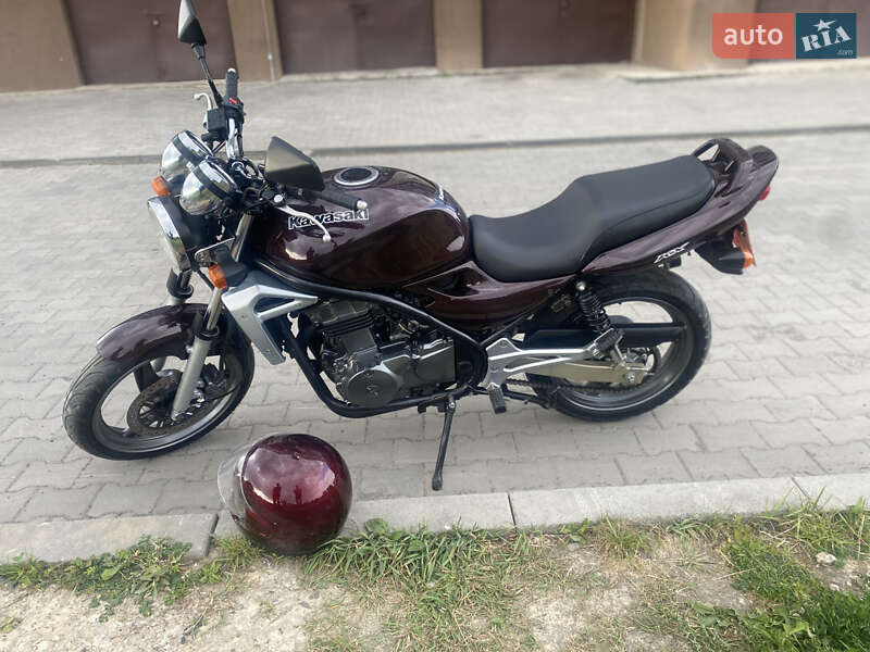 Мотоцикл Спорт-туризм Kawasaki ER-5