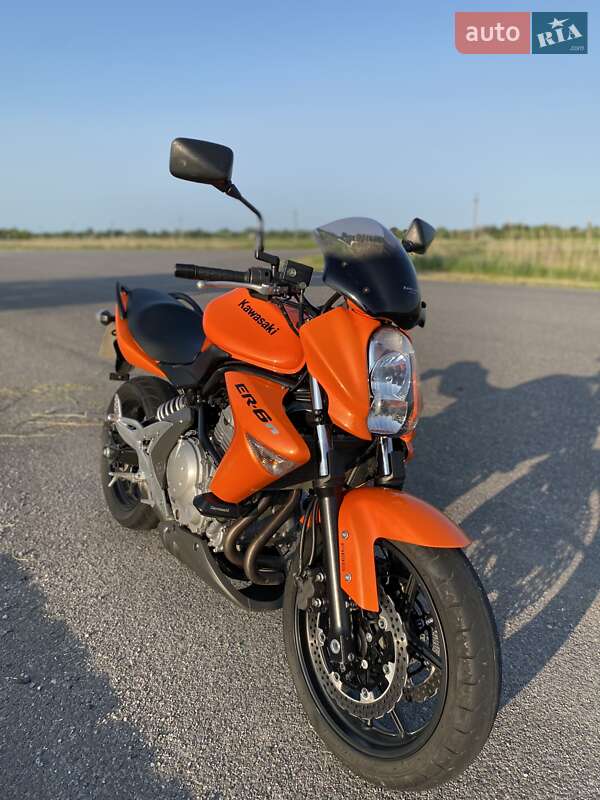 Мотоцикл Классік Kawasaki ER 650