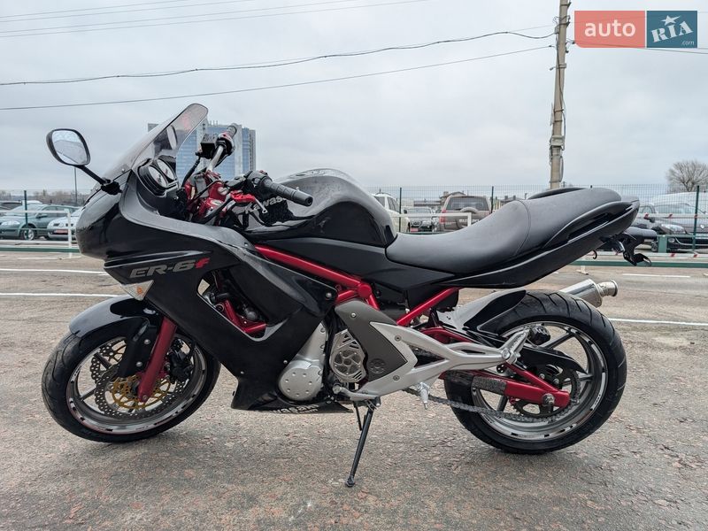 Мотоцикл Туризм Kawasaki ER-6F