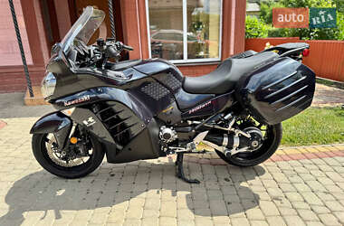 Kawasaki GTR 1400  2015