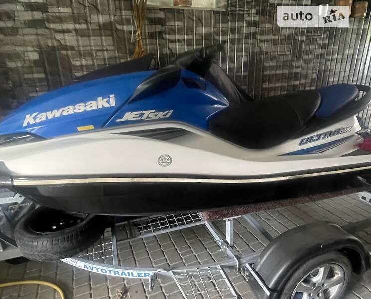 Kawasaki Jet Ski Ultra