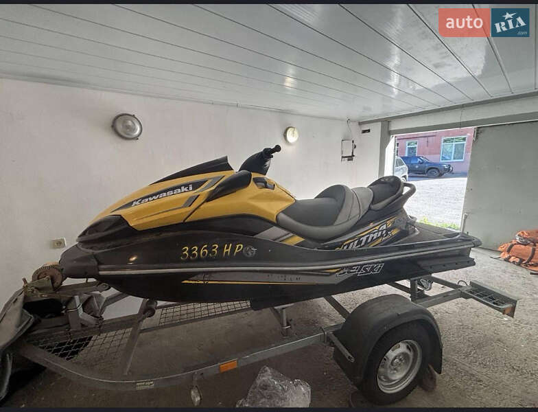Kawasaki Jet Ski Ultra