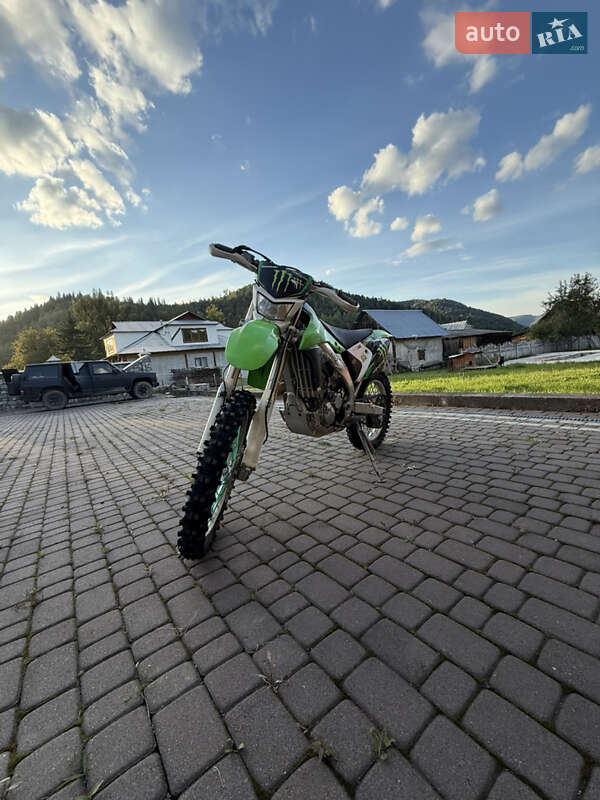 Мото Kawasaki KFX 450R
