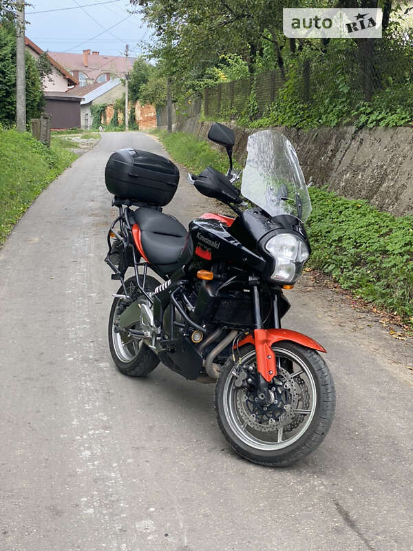 Мотоцикл Спорт-туризм Kawasaki KLE