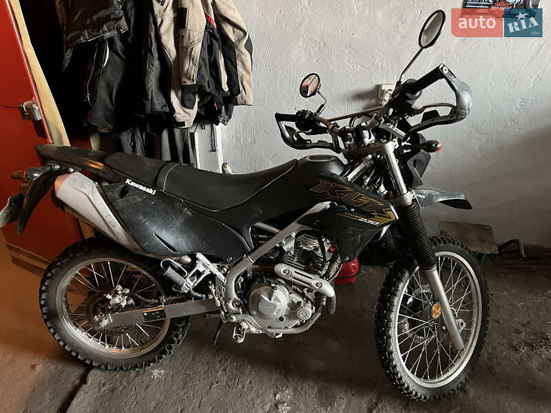 Мото Kawasaki KLX