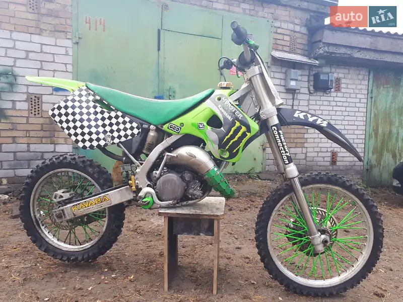 Kawasaki KX 2004