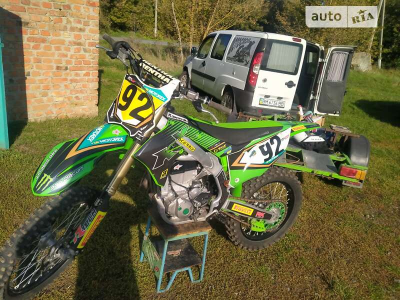 Мото Kawasaki KXF