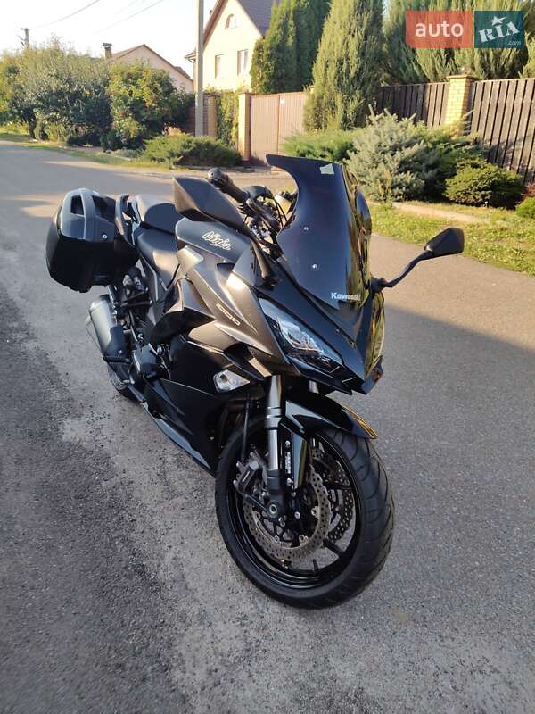 Kawasaki Ninja 1000 SX