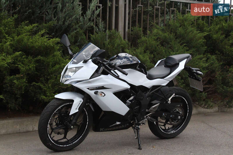 Kawasaki Ninja 250SL