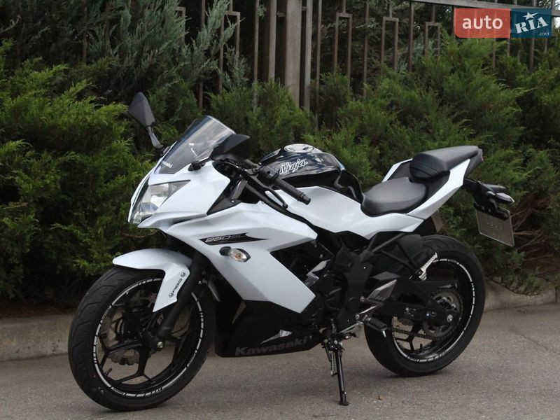 Kawasaki Ninja 250SL