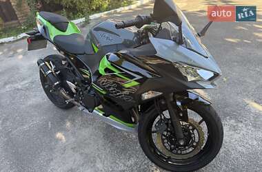 Kawasaki Ninja 400  2019
