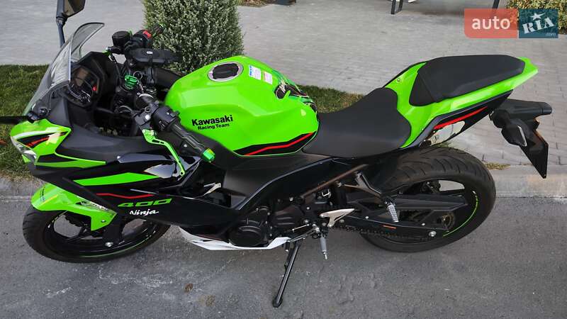 Мотоцикл Спорт-туризм Kawasaki Ninja 400