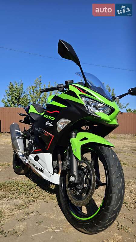 Kawasaki Ninja 400