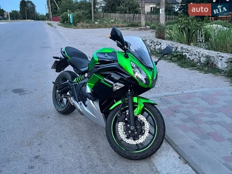 Kawasaki Ninja 400 2014