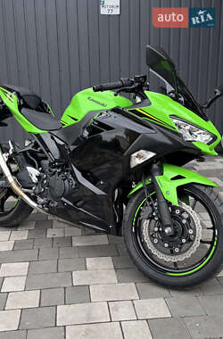 Kawasaki Ninja 400R  2019