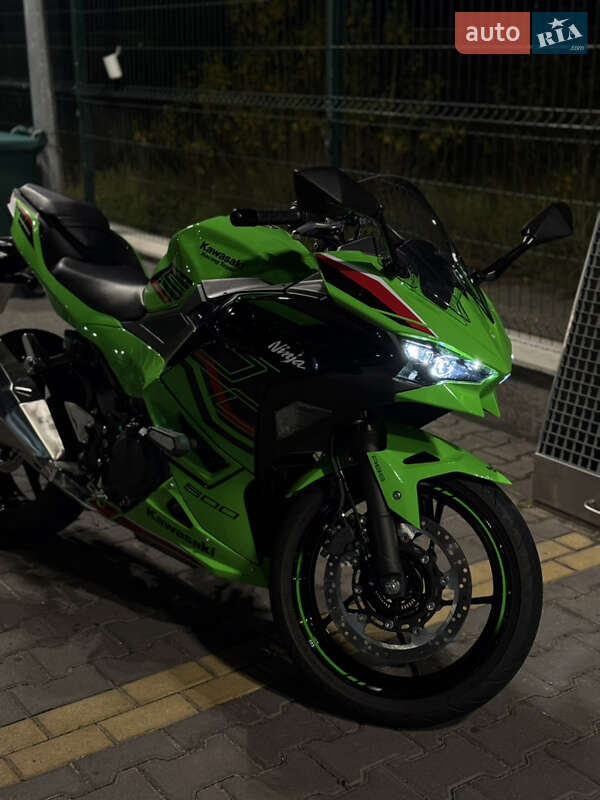 Kawasaki Ninja 500