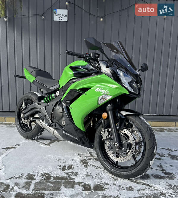 Спортбайк Kawasaki Ninja 650