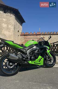 Kawasaki Ninja ZX 6R 2012