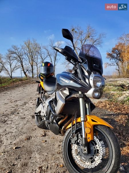 Мотоцикл Багатоцільовий (All-round) Kawasaki Versys 650