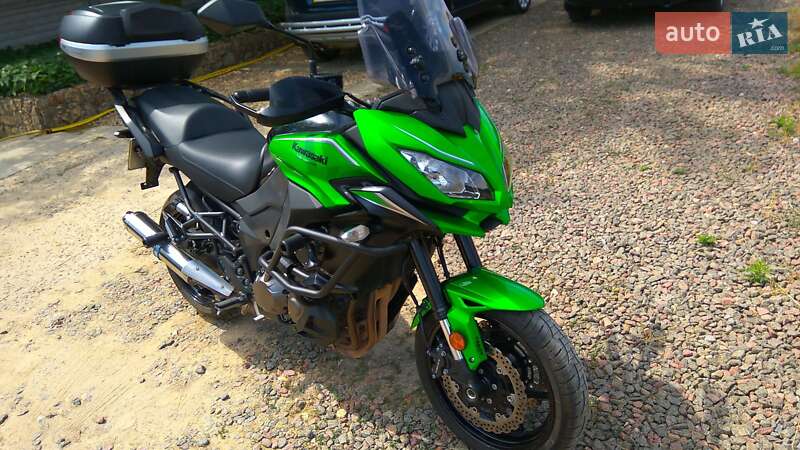 Мотоцикл Спорт-туризм Kawasaki Versys