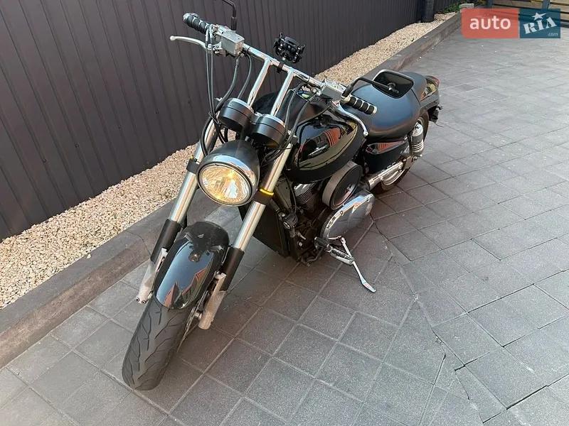 Kawasaki VN 2004