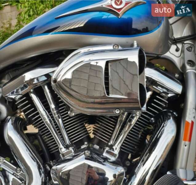 Kawasaki Vulcan 2000