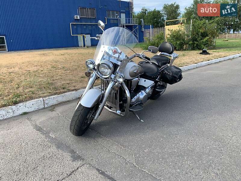 Мото Kawasaki Vulcan 2000