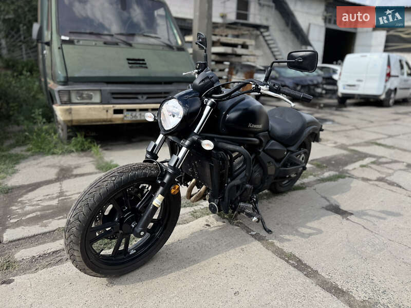 Мотоцикл Чоппер Kawasaki Vulcan 650S