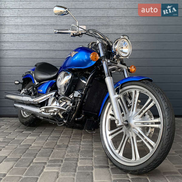 Kawasaki Vulcan 900