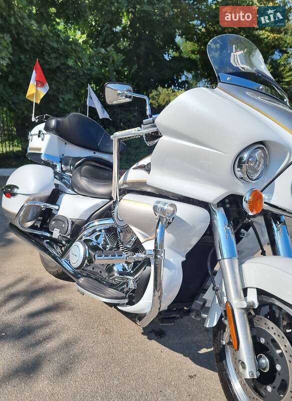 Мото Kawasaki Vulkan 1700 Voyager