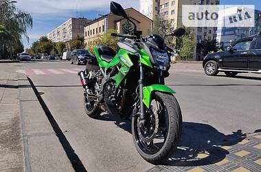 Kawasaki Z 250SL  2016