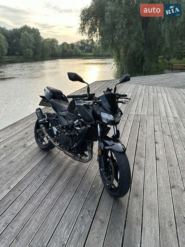 Kawasaki Z 400